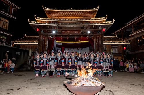 安逸|广西三江侗寨新春民俗引客来