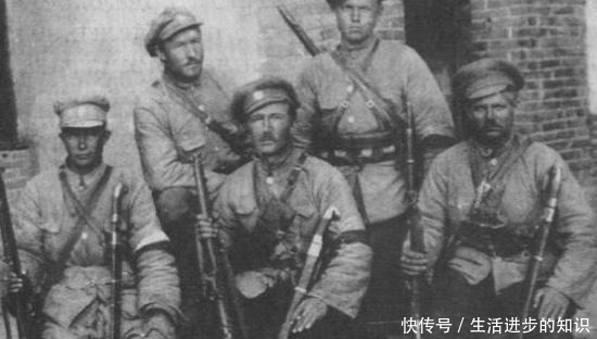 遇上|他们是一支俄国军队,却甘愿为日军卖命,遇上苏联红军下场很惨