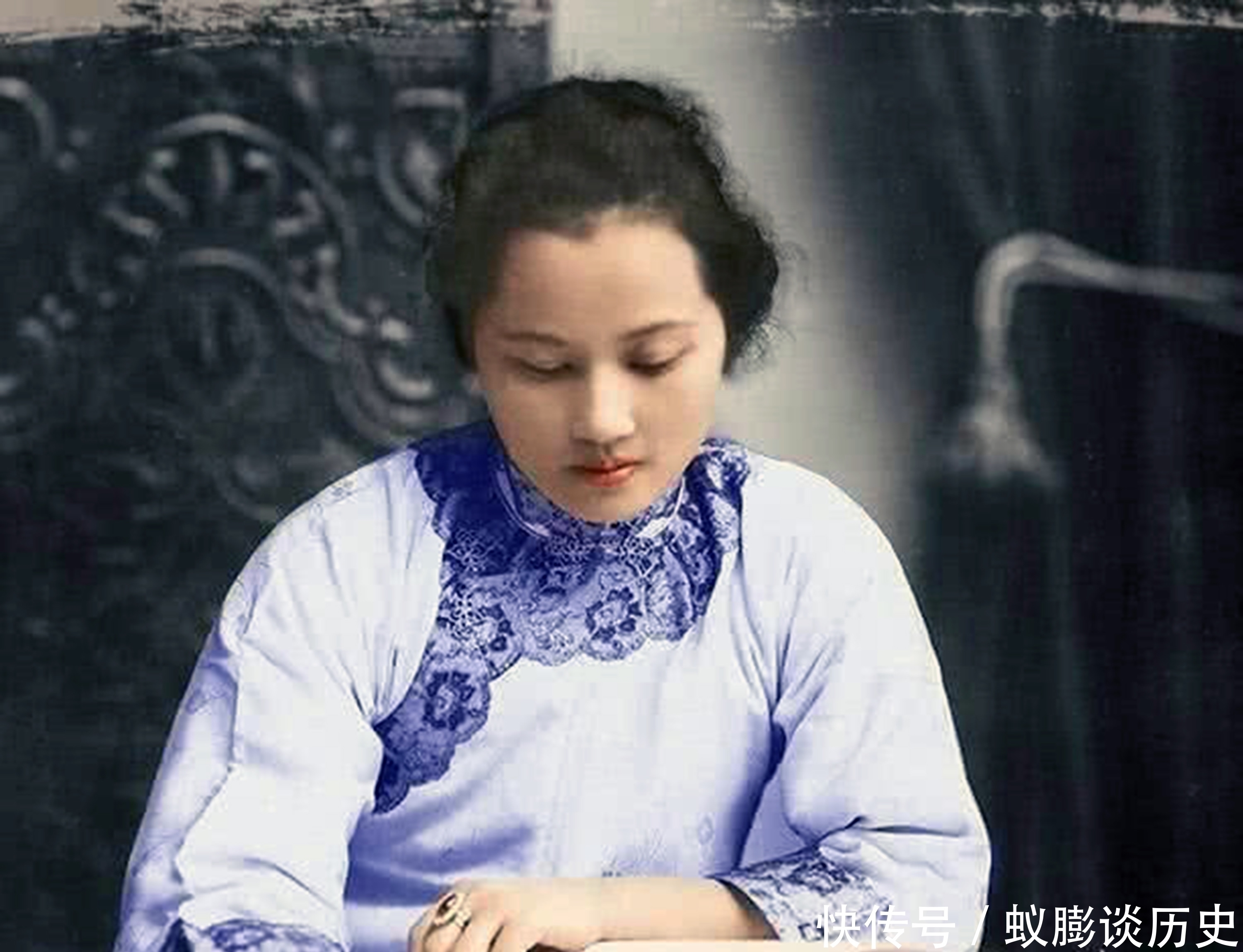 宋美龄|民国最“精致”的5张美人脸,林徽因宋美龄上榜,看到第一:美到缺氧