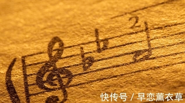 左臉|音樂天資與用臉習(xí)慣，看看你是習(xí)慣用左臉還是右臉呢？