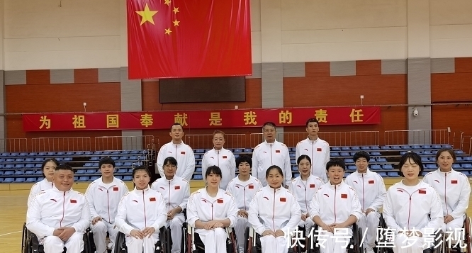 荷兰队|气愤!中国轮椅女篮丢冠摘银,球迷疯狂辱骂,于嘉反击太解气