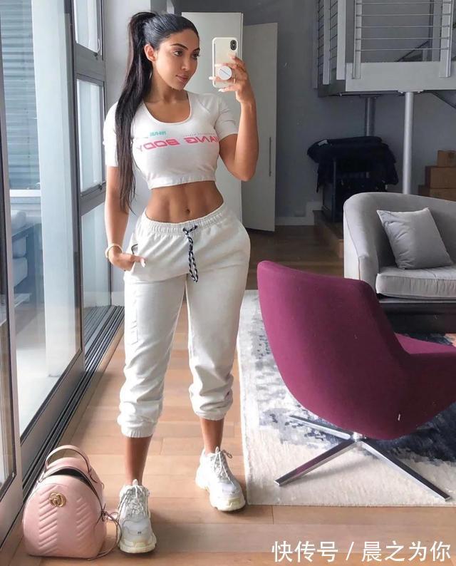 超模|印度健身美女，苦练多年，如今身材不输超模