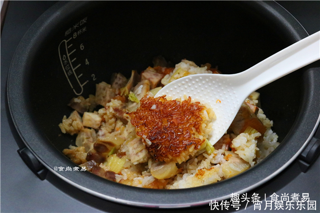  大米|煲仔饭，用电饭锅也能做，焦香营养又便捷，不用守在灶台前