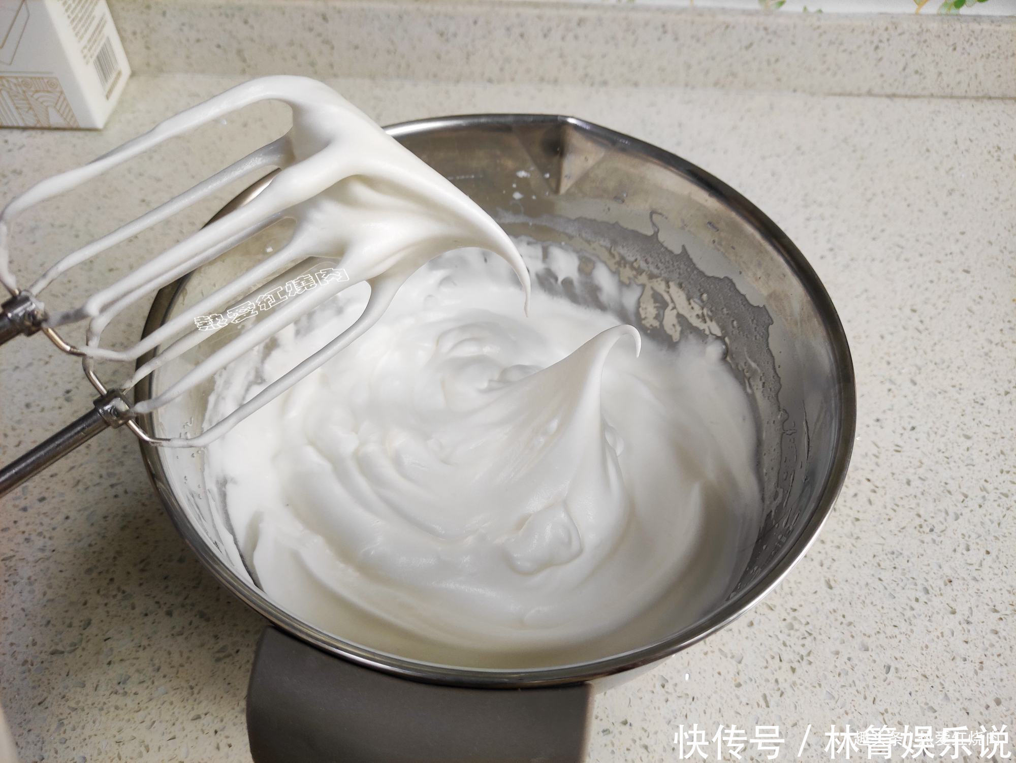  好吃|这个蛋糕比戚风还好吃，冷藏后食用更佳，趁现在鸡蛋便宜赶紧做呀