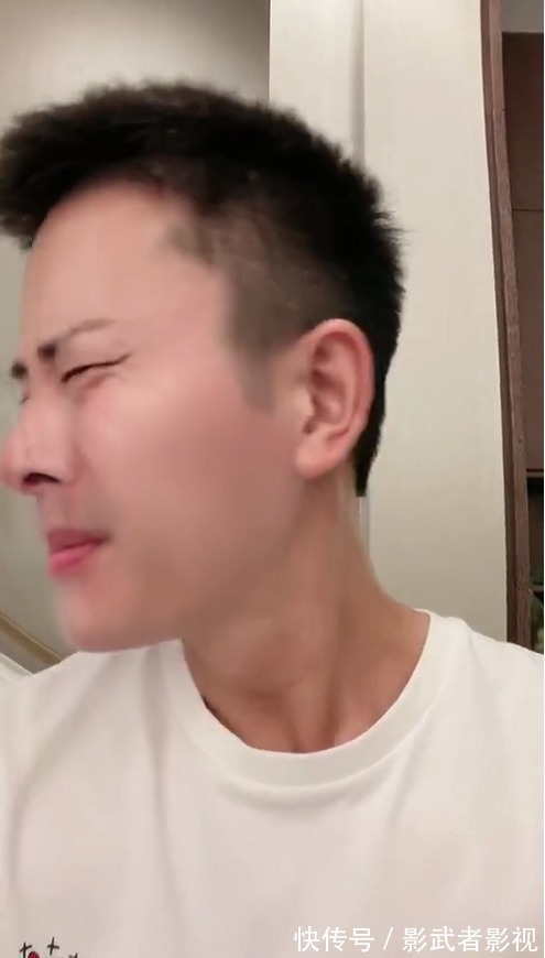 |和李小璐隔空秀恩爱后,贾乃亮分享幽默视频,与网友互动心情佳