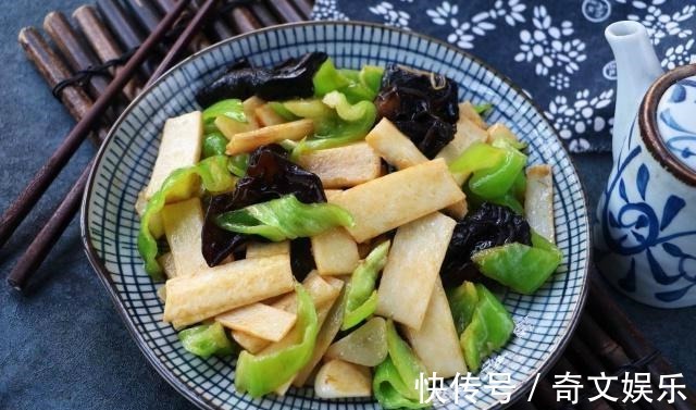 山药炒木耳|夜里总失眠试试这菜，静心养神，改善睡眠，让人一觉睡到自然醒