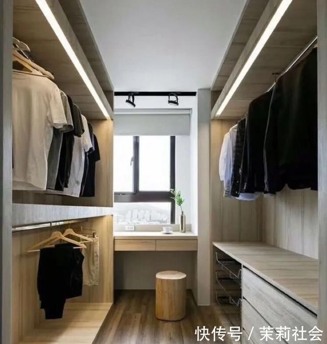 仪式感|不用装独立衣帽间,占地方还浪费空间,卧室装个步入式实用还方便