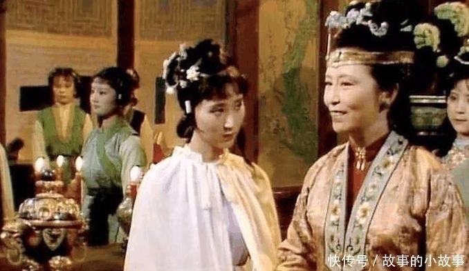 寒酸|林黛玉入贾府,只带一老一少奴仆,看起来寒酸,却是真正的大气