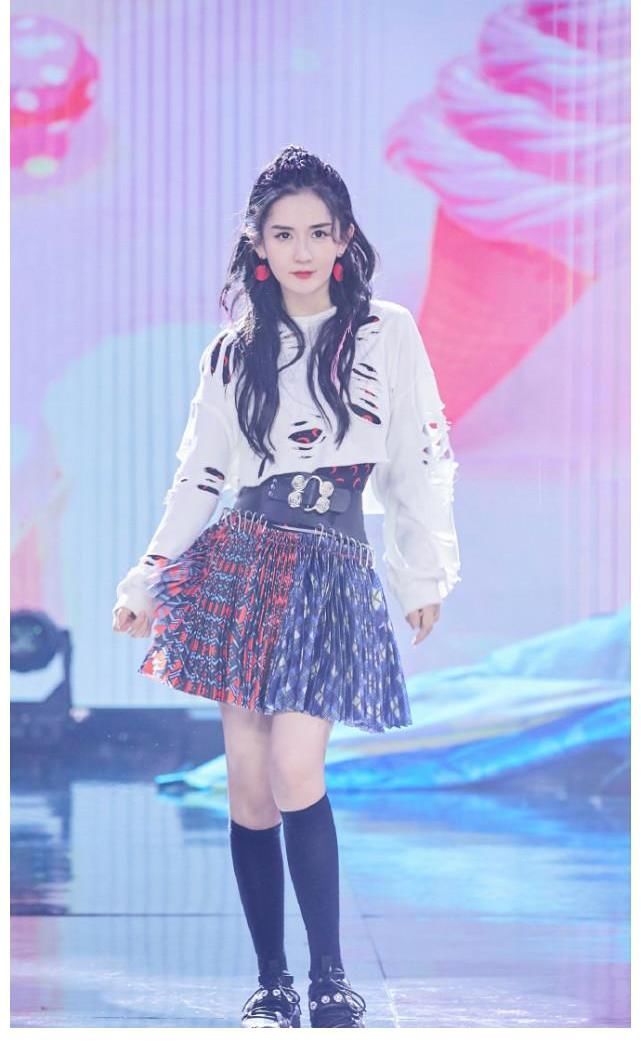 数据显示，谢娜成为《快乐大本营》的累赘，煽情部分七成观众换台