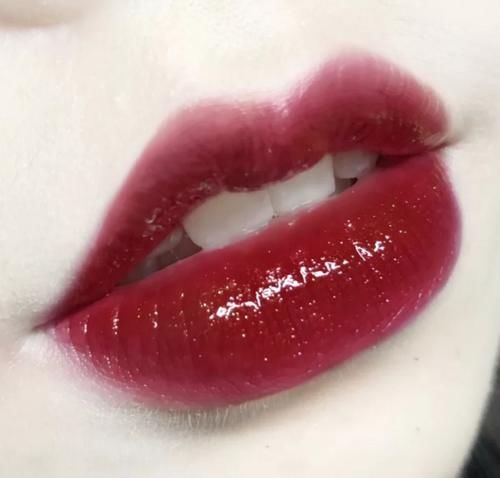 只要一杯奶茶就能买到,这些国货彩妆好看爆了!!