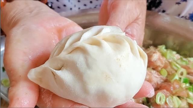 白菜|立秋以后，我家就爱吃这馅的包子，比白菜韭菜还鲜美，好吃又滋补