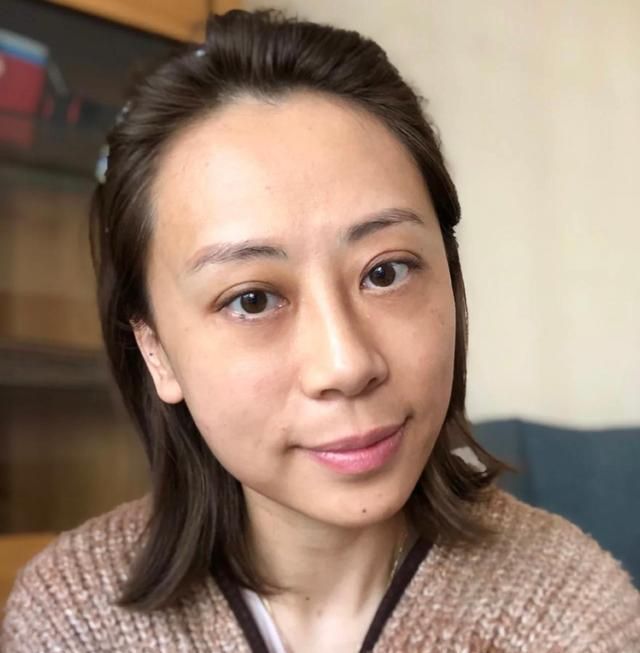 面膜 40岁女人想不显老,护肤时坚持这3个好习惯,肌肤细腻有光泽!