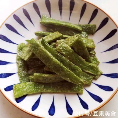 家常菜|#巨下饭的家常菜#干煸扁豆角