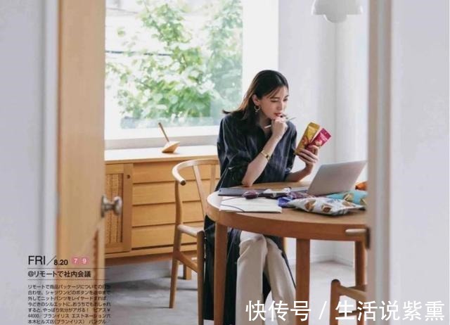 衬衫裙 建议中年女人,秋天多备这9件基础款,看着简单却怎么搭都高级!