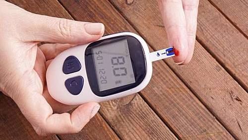 进食|早餐吃什么，影响一天的血糖，糖尿病患者，进食早餐要把握3原则