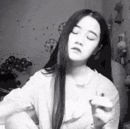 |搞笑GIF:我想知道你昨晚干什么去了,怎么会困成这样?