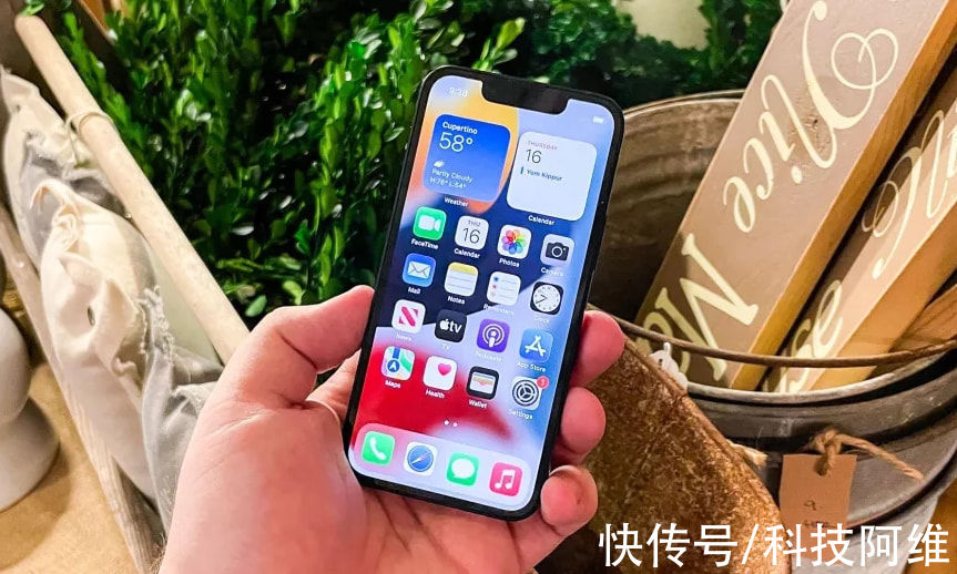 现货|iPhone13买对了，苹果新机保值率正式出炉，这次真的恭喜了