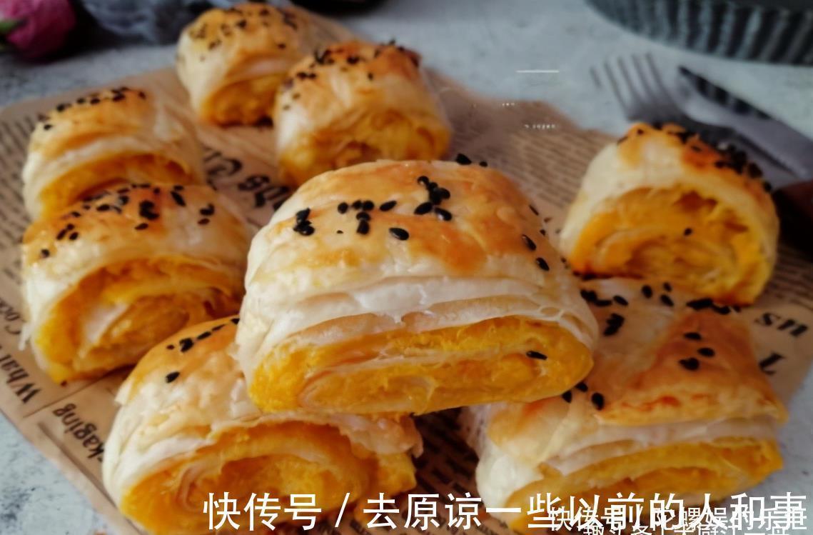 手抓饼|天冷后要多吃红薯,教你新吃法,不煮不油炸,香甜软糯又好吃