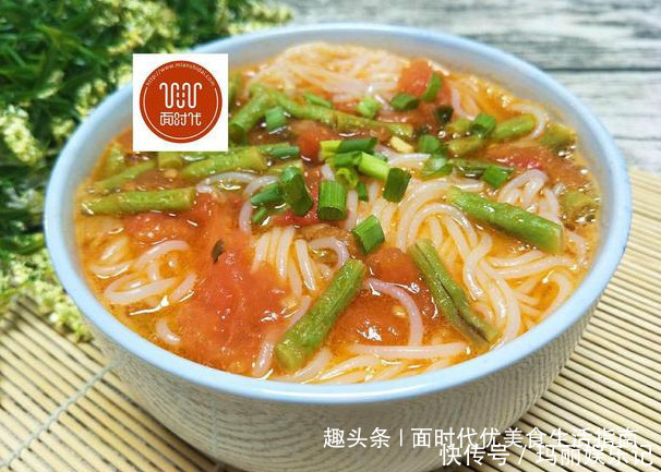 夏天|夏天,孩子就稀罕这个米线做法,即开胃又好做,一次一大碗才够吃