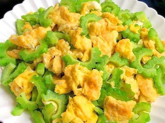 中薪|苦瓜里加点“料”,连吃一周,血糖一降再降,并发症也消失了