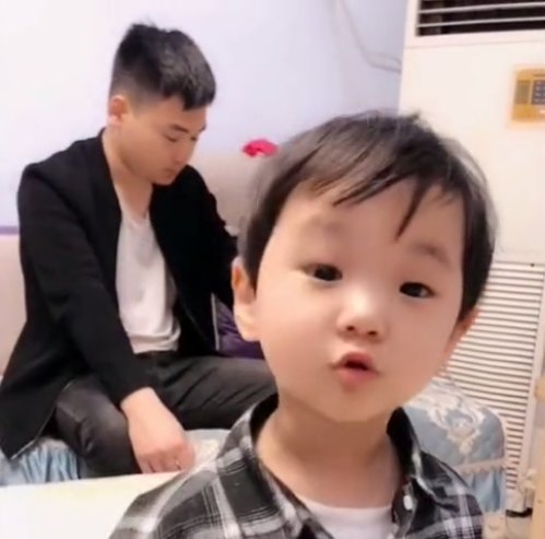 为什么孩子还小就有暴力倾向？父母的行为里，隐藏着孩子的未来