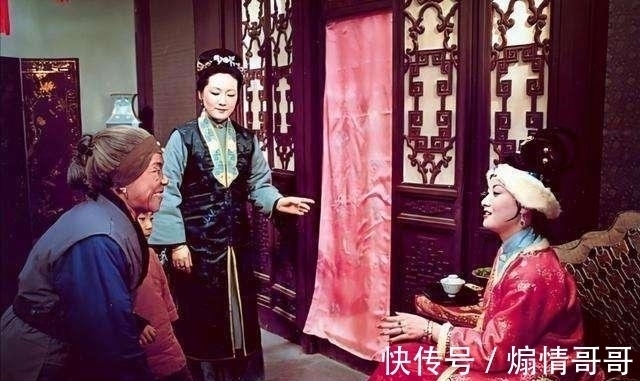 刘姥姥!千金小姐的祠堂成了瘟神庙,藏着《红楼梦》中最惊心的秘密