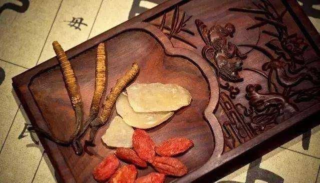 苦参|一代宗师朱良春心跳不齐,我有一方降心火、安心神、稳心率