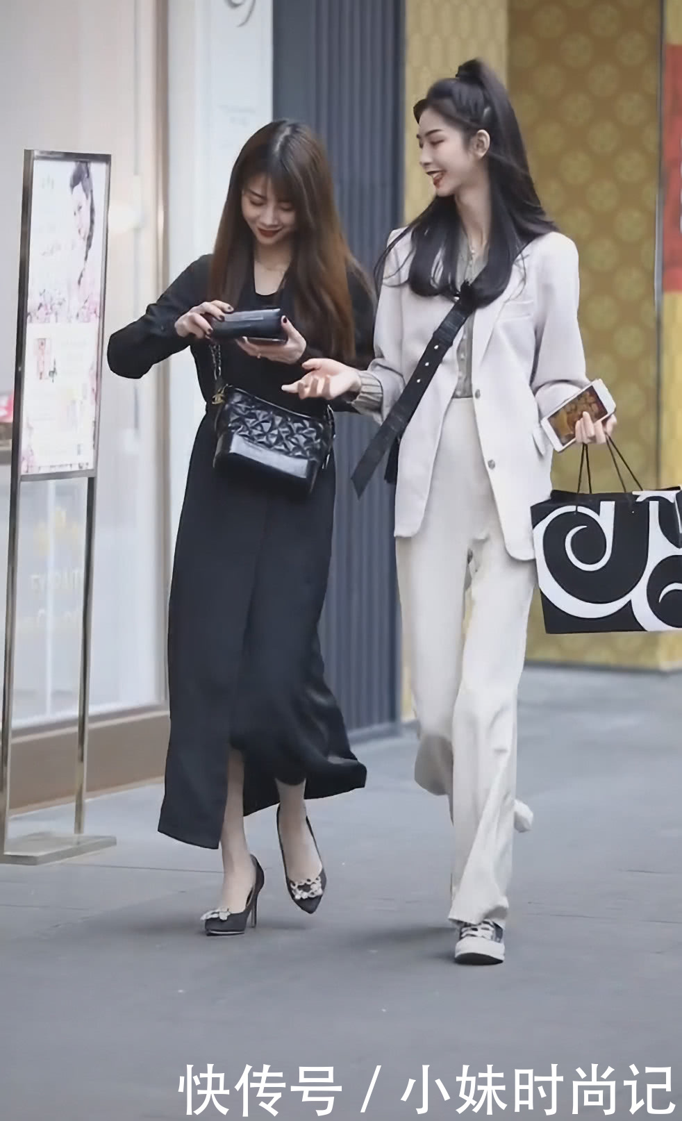 cm|½ÖÅÄÃÀÅ®£ºÐ¡½ã½ãÍÈÓжàϸ£¬´©Ò»Ë«ÆÕͨЬ£¬ÏÔµÃÍȱÈЬ×Ó»¹Ð¡2cm