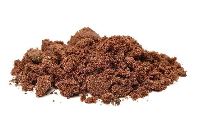 红糖扔进花盆中,原来这么厉害,现在知道还不晚,回家试试