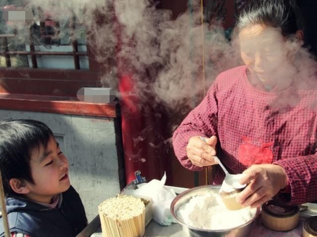 婆婆|为什么现在很多都是“婆婆”带娃?而不是奶奶带娃?原因很现实