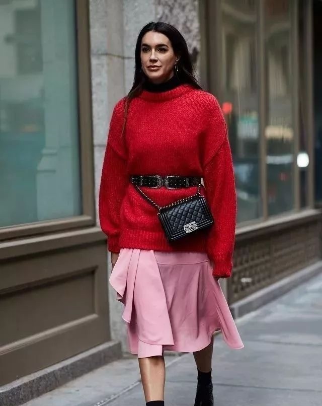blind 早春穿什么毛衣+半身裙，让你时髦又有文艺范，满满女人味