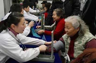 红豆配一宝，三高不再扰！吃对了省下无数医药费！别错过
