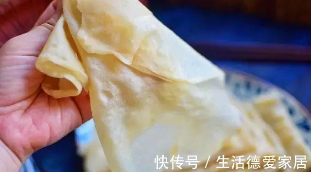 土豆丝|土豆丝卷饼，一锅做十几张，几分钟就搞定，省事~