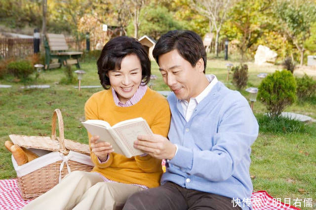 俗语“四十莫管两事,五十莫管两人”,老祖宗的忠告,受用无穷