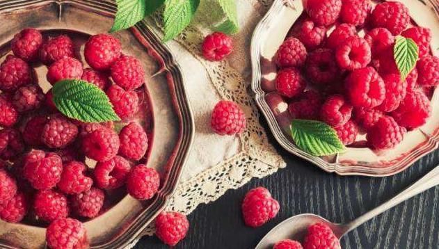 1位“壽星”的長壽秘訣：過了50歲，偷偷吃3樣食物，長壽更偏愛你