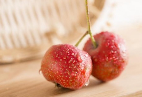 雌激素|女人有子宫肌瘤勿慌！饮食上牢记“3少吃3多吃”，可助你消肌瘤