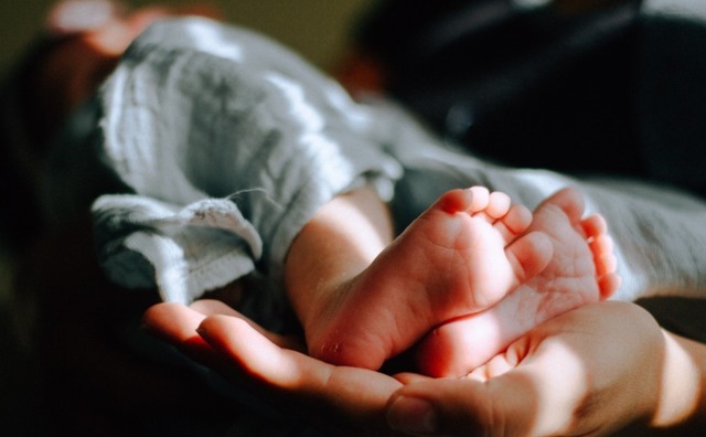 繁体字|孕妇因迷恋剧中角色,给宝宝取名“浅浅”,网友:可放过孩子吧