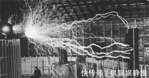 交流电|他被称为“神一般的男人”,因发明交流电,最终被教科书抹除