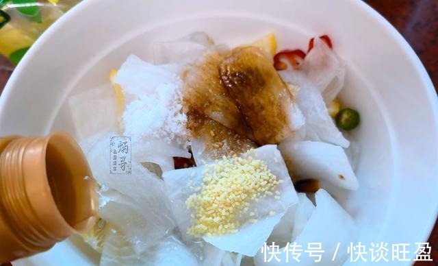 萝卜片|这开胃小菜，我家一周做8次，酸辣爽口又开胃，天天做新鲜有营养