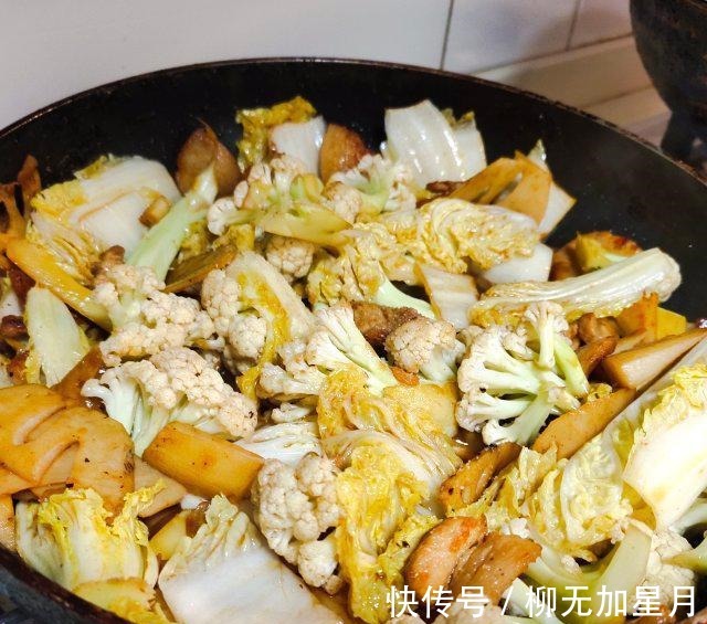 花菜莲藕炒肉片!