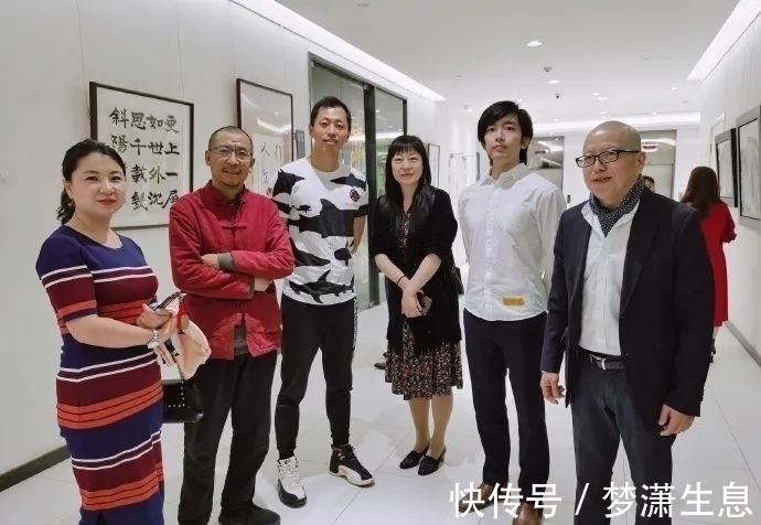 孟老师!清华美院男神酷似金城武!为一幅画累瘦17斤,堪比彩铅界“冷军”