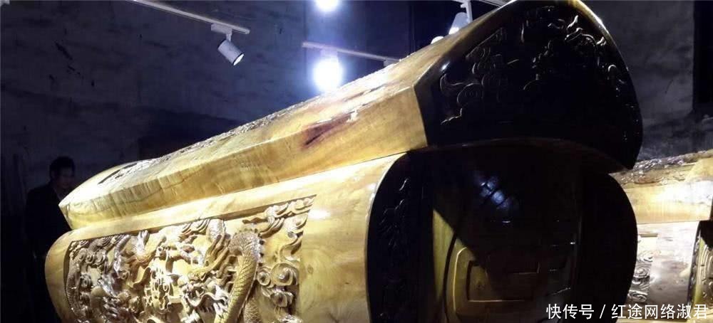 尝试|盗墓贼进入帝王陵墓，出现一神秘棺椁，却多次尝试失败