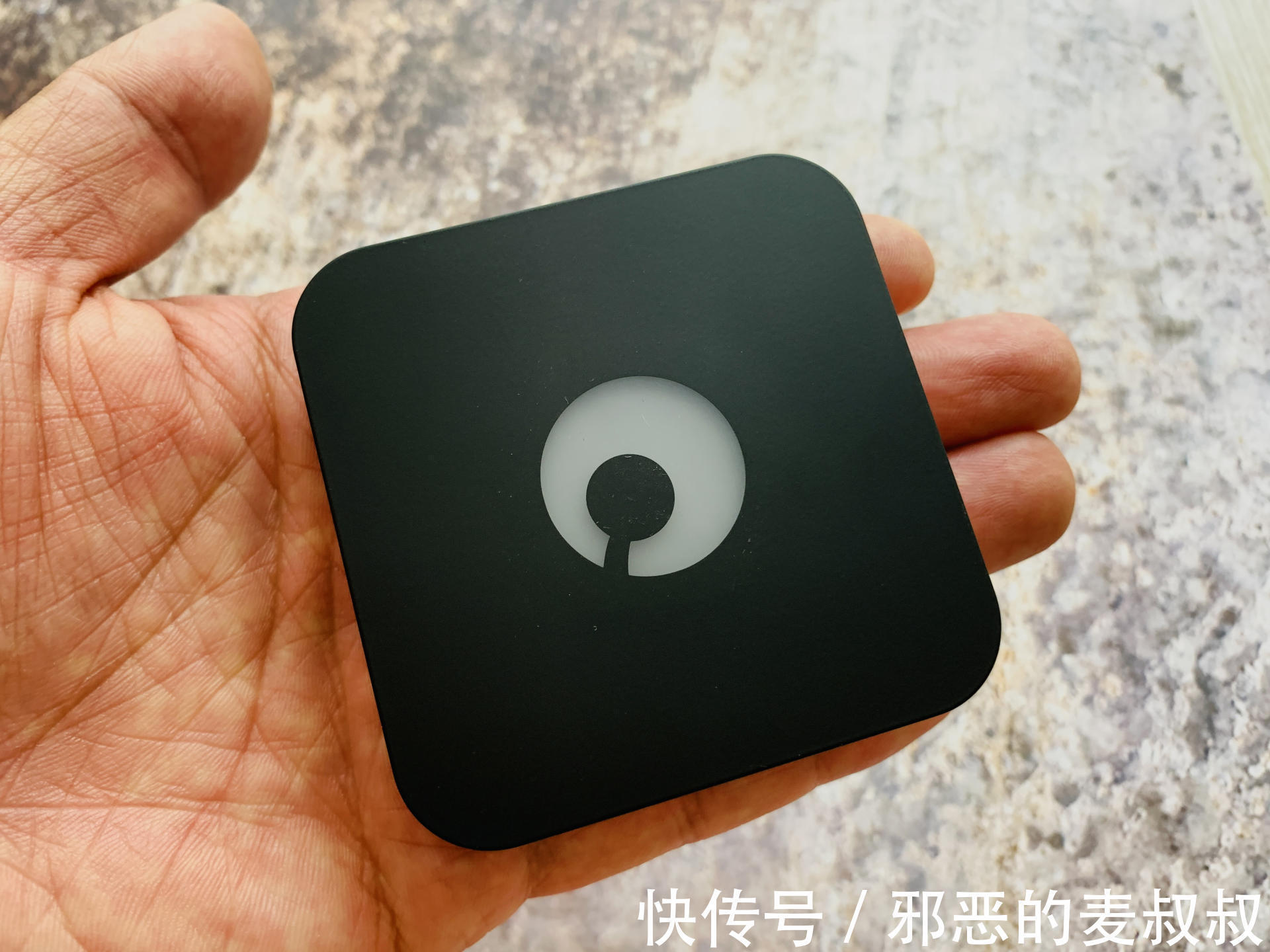 蒲公英x1|个头小小,功能强大——蒲公英X1旁路由盒子打造最经济私有云方案