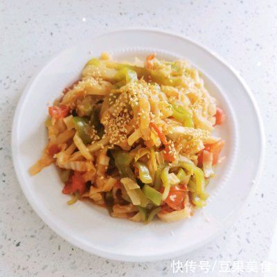 滋味|#不容错过的鲜美滋味#素炒饼丝～减脂餐界绝绝子??
