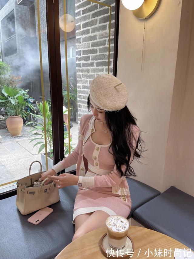 时尚 干净简约的穿搭,有时候更能体现女人的优雅气质,时尚就在身边