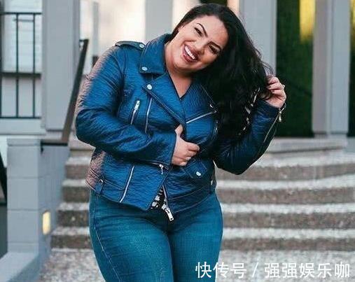 模特|200斤大码模特坚持健身,体重没降反增,坦言:喜欢胖的身材