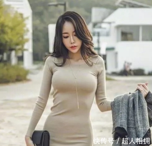 时尚|街拍:清爽纯净的大姐姐,身材有型个性光鲜的穿着很时尚!