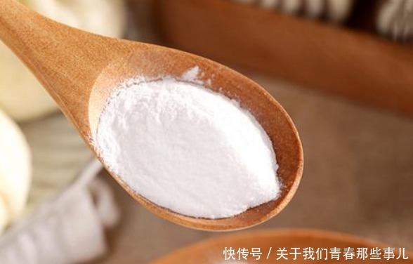 食用碱|煮粽子时,用什么水很关键!教你3个技巧,粽子软糯香甜,不夹生