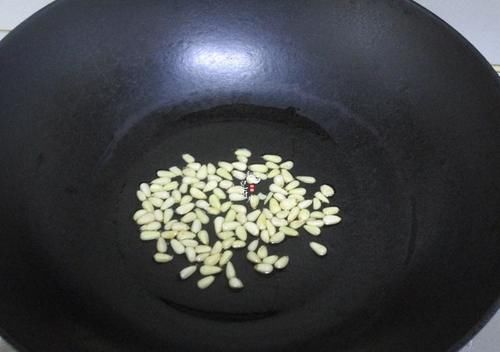 春天，常给家人吃这道菜，养肝护肝，排毒通便，全家身体棒！