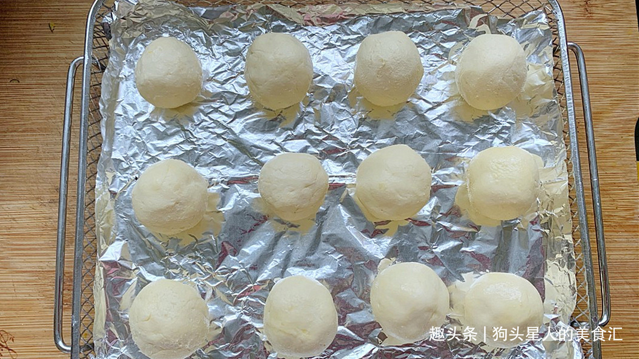 汤圆别煮着吃了,教你烤汤圆,不用揉面,出锅酥到掉渣,太香了